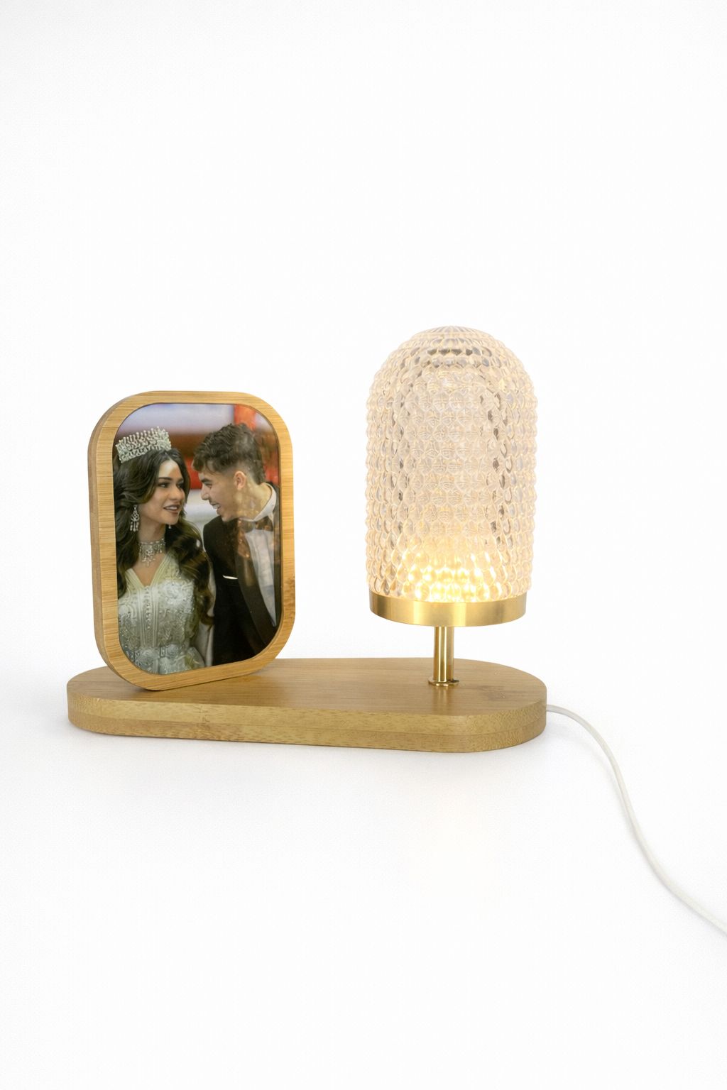 Lampe Photo Personnalisée Magnétique en Bambou – Cadeau Couple Unique